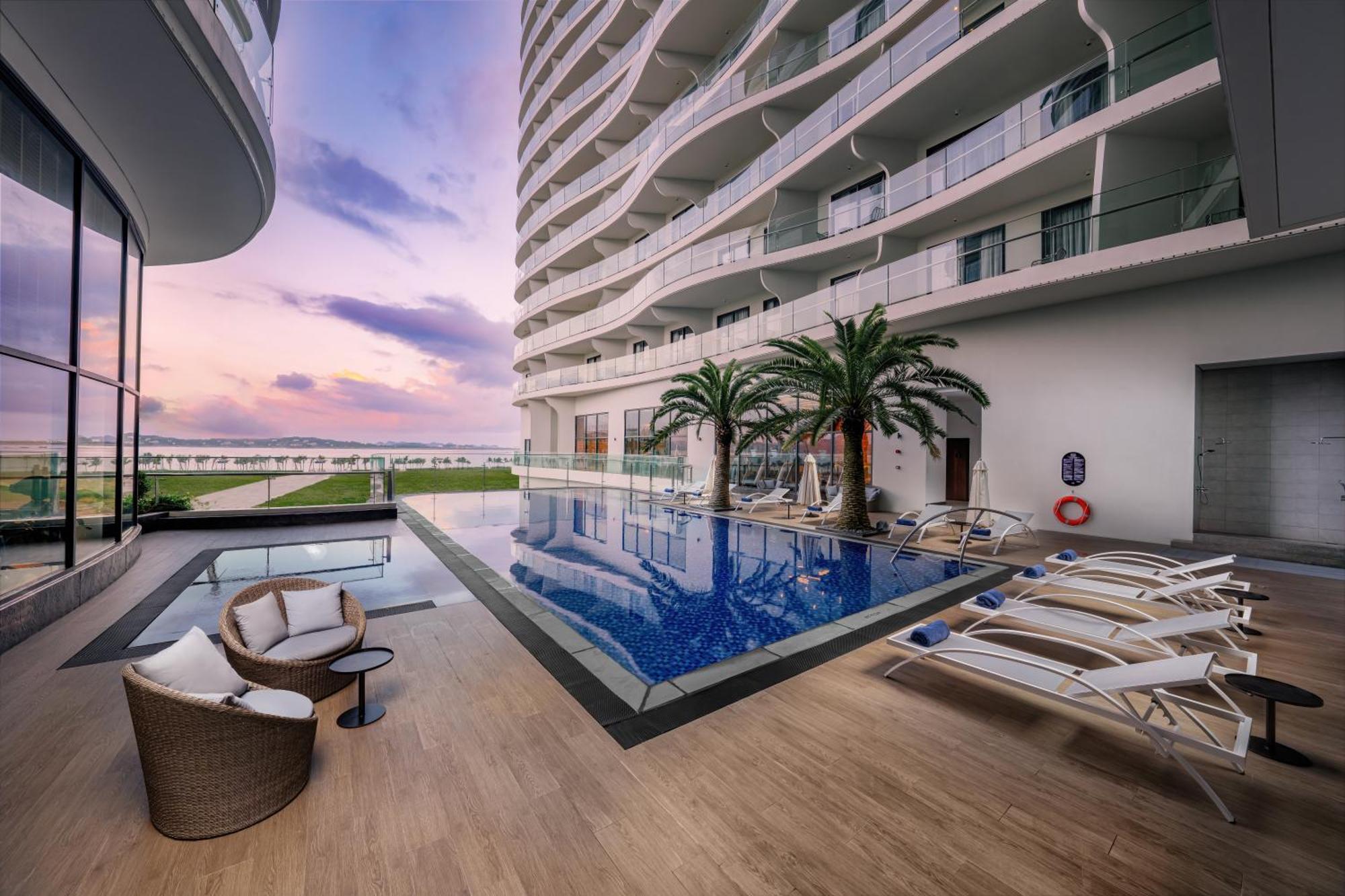 Citadines Marina Halong Hotel Hạ Long Ngoại thất bức ảnh